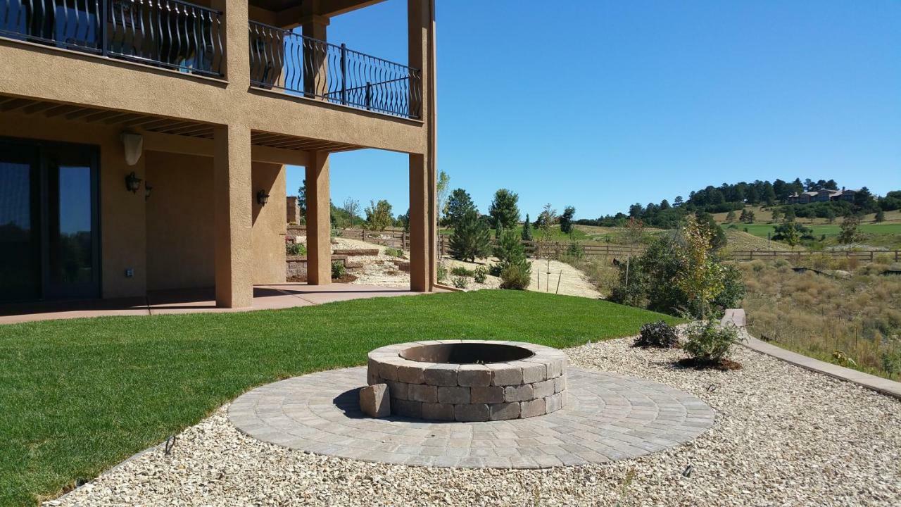 Chateau Du Pikes Peak, A Tuscany Retreat Колорадо Спрингс Екстериор снимка